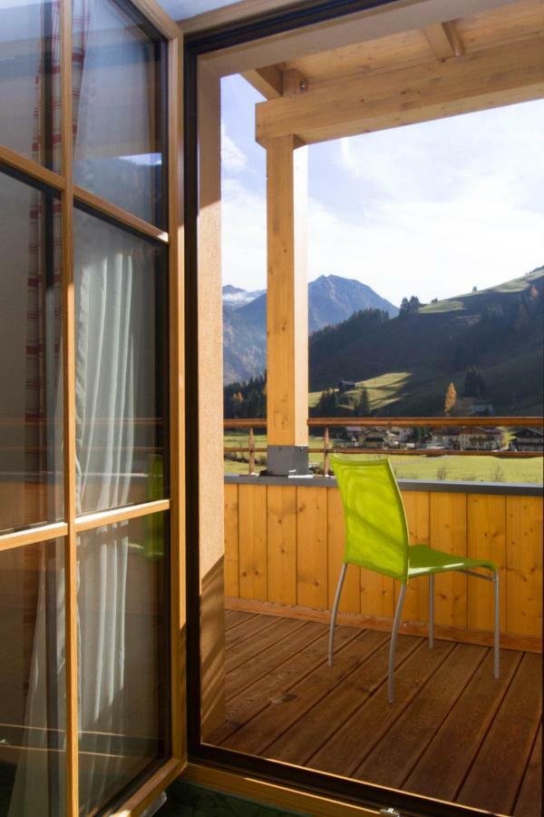 Familienhotel Oberkarteis Hüttschlag Exterior foto